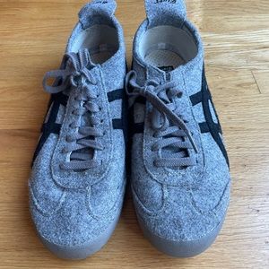 Onitsuka tiger felt sneakers size Men 11
